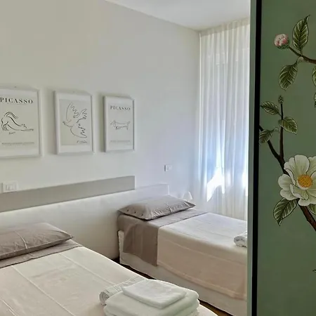 Treviso, La Luna E Tu アパート *